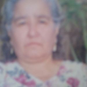 Meet your Posher, Alicia